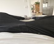 26 fit Dom top. Xxl cock. So Horny in Bed. Bottoms or verse lay down on Belly and spread your legs. Add sabdom1 from xxl cock
