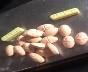 2 6mg flualprazolam busses that are straight fire lol and some of my script Xanax from lankan hot couple fucking hot 2