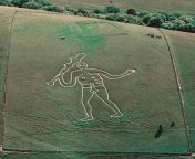 The Cerne Abbas Giant aka Rude Man, hill carving in Dorset, England (probably 17th century) [912x912] from bucurcadi abbas
