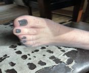 My wife feet in nylons from jailbait feet in