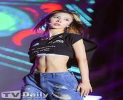 I want to slap my hard cock against her abs and cum all over her tummy~ I bet Yoohyeon likes it rough from yoohyeon fap