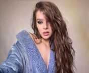 Hailee Steinfeld makes me such a cock loving sissy and makes want to dress up as her and suck all her fans cocks. Shes an inspiration. I can feed for you daddy ?? from hailee steinfeld topless mp4