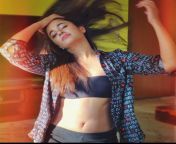 Poonam Bajwa navel in black bra and pants with black shirt from busty south indian whore in black bra love making with old man masala vide
