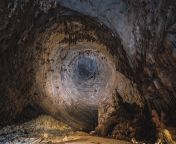 The unique ceiling of Hang Tien cave - Cao Quang, Quang Binh, Vietnam - Is that a UFO? from cách kiếm tiền bán hàng online【tk88 tv】 jhfv