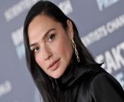 How much times do you think you will blow for mommy Gal Gadot in 2024? from fuck com rey gal