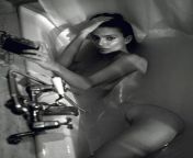 Emily Ratajkowski naked at bath from desi naked randi bath