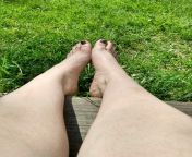 I love me some bare, sunny feet! (DMs open.) from sunny lieuon hot open sex