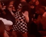 Anne Hathaway dancing like a sexy ho from anty sexy ho
