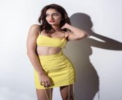 Ananya Pandey and her yellow lemons ? ? from ananya pandey rubbing her pussy naked anal sex jpg