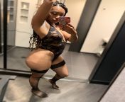 Come to my hotel room baby. Rub me down and eat this nice ebony pussy. from 155chan ebony