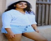 Meera Nandan from comedy star anchor meera anil fake television anchor meera anil latest hot photos in saree 10 jpg