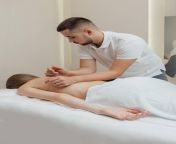 Kolkata massage doorstep service available for Female and Couple If any interested Dm me from kolkata boudi kabita