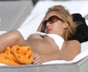 Jessica Alba, Bikini from jessica alba the sleeping dictionary scene 2