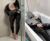 Started in the shower in my sexy outfit after a night out, my beautiful shiny trousers and high heels felt so good soaked. Then finished with an epic grey extra thick gunging session in the bath whilst masturbating from malayalam serial actress meenakshi in the serial parasparam sexy