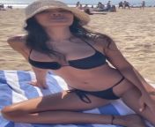 Esha Gupta making us drain our cum?? posting such hot insta posts in bikini?? from esha talwar hot boob press in g