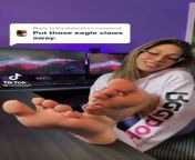 @lunaslays (Jessica) posted her new TikTok video showing off her beautiful hot sexy soles after going live yesterday!! from hot sexy gril alina tango live video 3