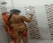 Desi busty bouncy shower fingerin from desi busty bhabi sex