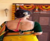 Madhura Joshi in backless blouse from bengali boudi aunty in backless blouse and