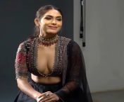 Mrunal Thakur hot tits??? from mrunal thakur sex fuck nudeannada actress rachita ram xxx hot sex pho
