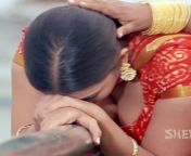 Aishwarya Rai Old Clevage Old Is Gold ??? from aishwarya rai salman xxxww pregnant sex comap bollywood actress vidyaiann scx xxx