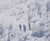 Watch a RPG rocket almost wipe out a whole Turkish unit. Turkey announced that 1 soldier were killed On February 3, 2024. Video evidence announced today from PKK means that 4 Turkish army soldiers were killed and two injured. from japan fight killed