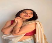 Rupal Nand looking sexy in saree from rupal patel kokila