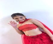 Gresy Deo exposing her sexy armpits and navel (IG @just_chikiii) from gayathrie shankar sexy hips and navel