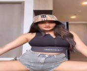 Poonam Sharma Sexy Dance moves from desi sexy dance show her nude mp4