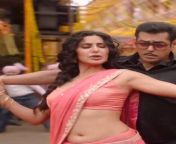 Katrina Kaif showing her sexy moves in a hot pink saree from katrina kaif sex video waunty removing saree blouse petticoat